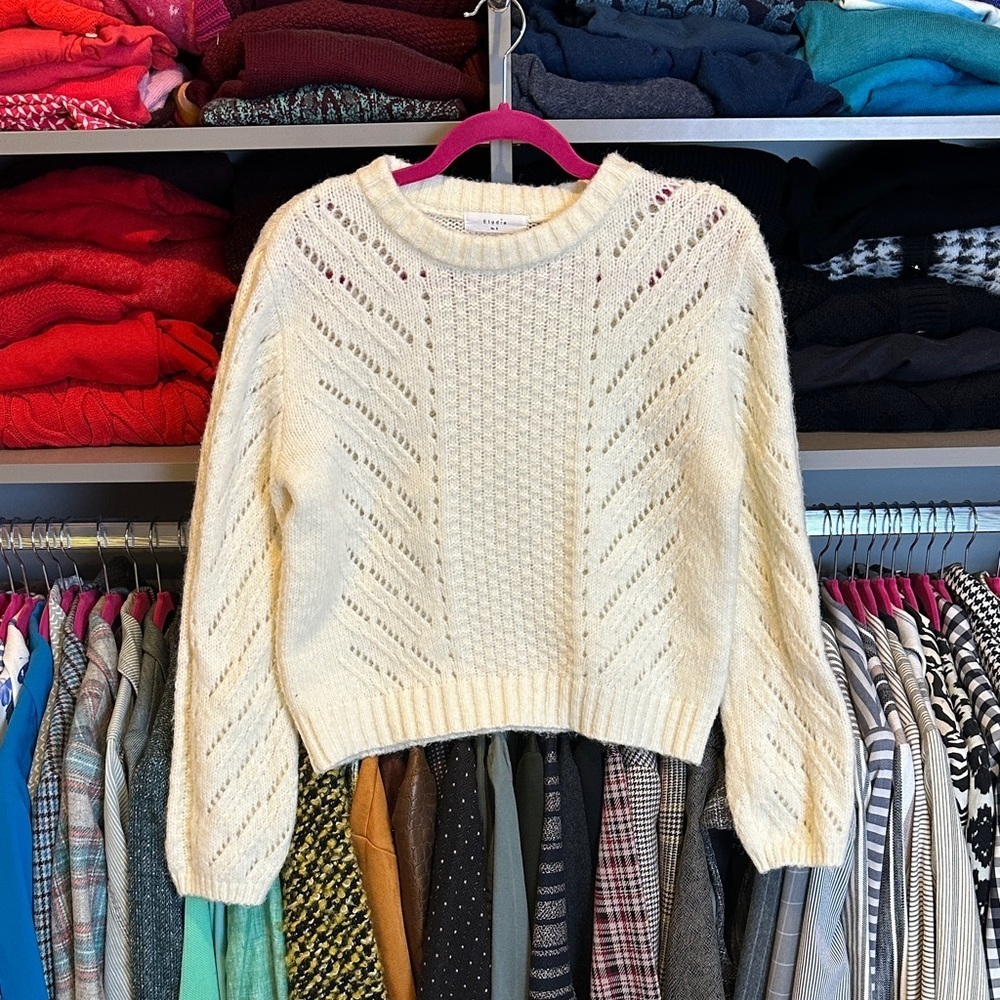 Elodie ivory long sleeve crew neck sweater size S